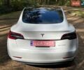 Белый Тесла Модель 3, объемом двигателя 0 л и пробегом 168 тыс. км за 18400 $, фото 5 на Automoto.ua