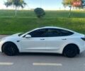Білий Тесла Модель 3, об'ємом двигуна 0 л та пробігом 122 тис. км за 18500 $, фото 12 на Automoto.ua