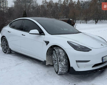 Білий Тесла Модель 3, об'ємом двигуна 0 л та пробігом 74 тис. км за 21800 $, фото 2 на Automoto.ua