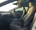Белый Тесла Модель 3, объемом двигателя 0 л и пробегом 75 тыс. км за 15000 $, фото 3 на Automoto.ua