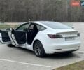 Белый Тесла Модель 3, объемом двигателя 0 л и пробегом 40 тыс. км за 22999 $, фото 43 на Automoto.ua