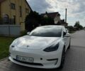 Білий Тесла Модель 3, об'ємом двигуна 0 л та пробігом 64 тис. км за 22500 $, фото 1 на Automoto.ua