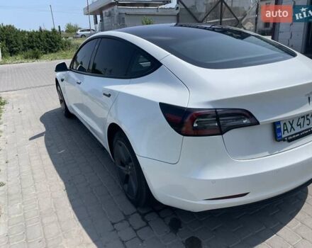 Белый Тесла Модель 3, объемом двигателя 0 л и пробегом 44 тыс. км за 20500 $, фото 10 на Automoto.ua