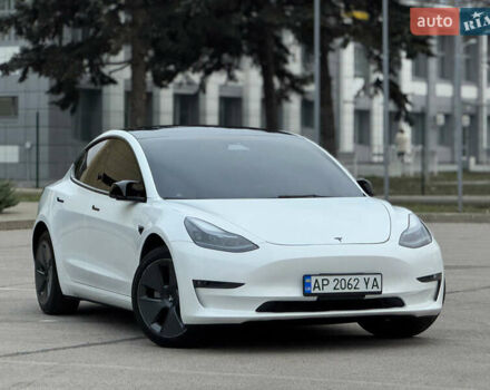 Белый Тесла Модель 3, объемом двигателя 0 л и пробегом 85 тыс. км за 21999 $, фото 2 на Automoto.ua