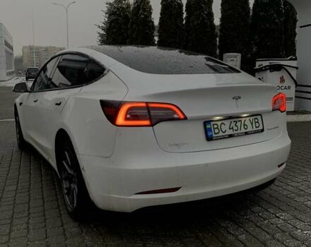 Білий Тесла Модель 3, об'ємом двигуна 0 л та пробігом 94 тис. км за 21500 $, фото 4 на Automoto.ua