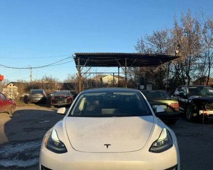 Білий Тесла Модель 3, об'ємом двигуна 0 л та пробігом 95 тис. км за 16800 $, фото 1 на Automoto.ua