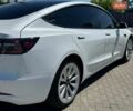 Білий Тесла Модель 3, об'ємом двигуна 0 л та пробігом 200 тис. км за 16000 $, фото 12 на Automoto.ua