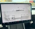 Белый Тесла Модель 3, объемом двигателя 0 л и пробегом 64 тыс. км за 20500 $, фото 28 на Automoto.ua