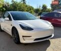 Білий Тесла Модель 3, об'ємом двигуна 0 л та пробігом 40 тис. км за 22900 $, фото 5 на Automoto.ua