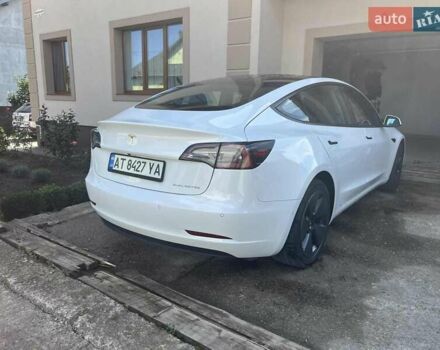 Білий Тесла Модель 3, об'ємом двигуна 0 л та пробігом 43 тис. км за 22250 $, фото 13 на Automoto.ua