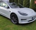 Білий Тесла Модель 3, об'ємом двигуна 0 л та пробігом 58 тис. км за 23500 $, фото 1 на Automoto.ua
