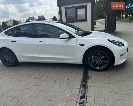 Білий Тесла Модель 3, об'ємом двигуна 0 л та пробігом 39 тис. км за 21200 $, фото 11 на Automoto.ua