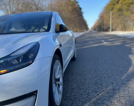 Білий Тесла Модель 3, об'ємом двигуна 0 л та пробігом 38 тис. км за 20999 $, фото 9 на Automoto.ua