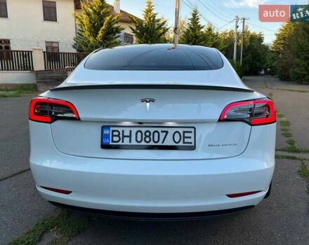 Белый Тесла Модель 3, объемом двигателя 0 л и пробегом 74 тыс. км за 24000 $, фото 8 на Automoto.ua