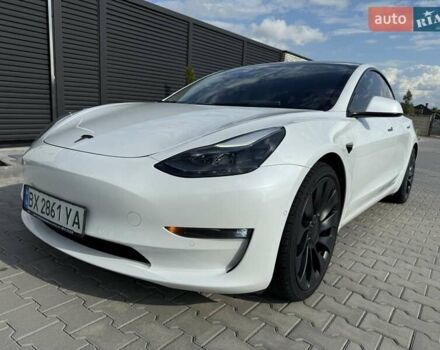 Белый Тесла Модель 3, объемом двигателя 0 л и пробегом 30 тыс. км за 23500 $, фото 15 на Automoto.ua