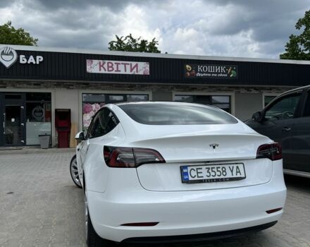 Білий Тесла Модель 3, об'ємом двигуна 0 л та пробігом 73 тис. км за 22000 $, фото 1 на Automoto.ua