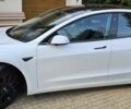 Белый Тесла Модель 3, объемом двигателя 0 л и пробегом 57 тыс. км за 15545 $, фото 2 на Automoto.ua