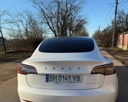 Белый Тесла Модель 3, объемом двигателя 0 л и пробегом 121 тыс. км за 18500 $, фото 18 на Automoto.ua