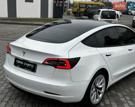 Белый Тесла Модель 3, объемом двигателя 0 л и пробегом 35 тыс. км за 24699 $, фото 14 на Automoto.ua