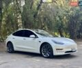 Белый Тесла Модель 3, объемом двигателя 0 л и пробегом 95 тыс. км за 17900 $, фото 7 на Automoto.ua