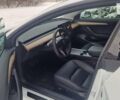 Белый Тесла Модель 3, объемом двигателя 0 л и пробегом 15 тыс. км за 28000 $, фото 12 на Automoto.ua