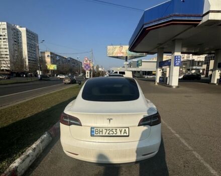Білий Тесла Модель 3, об'ємом двигуна 0 л та пробігом 3 тис. км за 20000 $, фото 2 на Automoto.ua