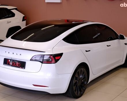 Белый Тесла Модель 3, объемом двигателя 0 л и пробегом 60 тыс. км за 22900 $, фото 4 на Automoto.ua