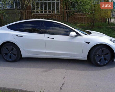 Белый Тесла Модель 3, объемом двигателя 0 л и пробегом 40 тыс. км за 22500 $, фото 6 на Automoto.ua