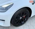 Белый Тесла Модель 3, объемом двигателя 0 л и пробегом 95 тыс. км за 19900 $, фото 26 на Automoto.ua