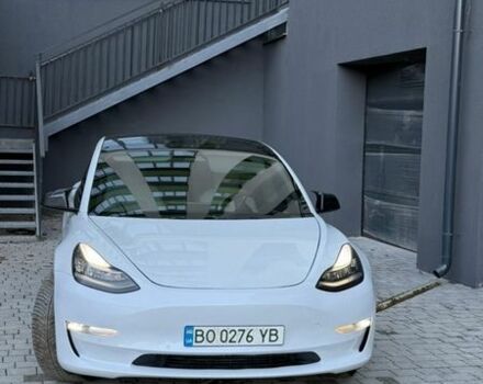 Білий Тесла Модель 3, об'ємом двигуна 0 л та пробігом 149 тис. км за 17200 $, фото 3 на Automoto.ua