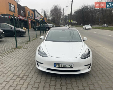Белый Тесла Модель 3, объемом двигателя 0 л и пробегом 95 тыс. км за 22500 $, фото 2 на Automoto.ua
