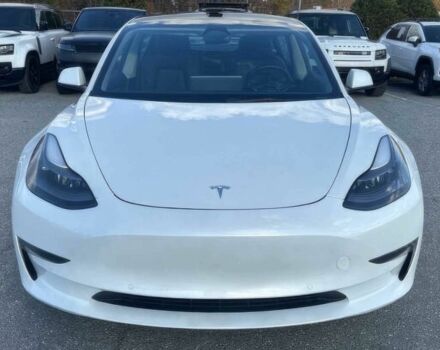 Білий Тесла Модель 3, об'ємом двигуна 0 л та пробігом 15 тис. км за 17600 $, фото 1 на Automoto.ua