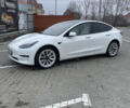 Білий Тесла Модель 3, об'ємом двигуна 0 л та пробігом 105 тис. км за 19300 $, фото 1 на Automoto.ua