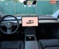 Белый Тесла Модель 3, объемом двигателя 0 л и пробегом 215 тыс. км за 19999 $, фото 45 на Automoto.ua