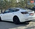 Белый Тесла Модель 3, объемом двигателя 0 л и пробегом 105 тыс. км за 21999 $, фото 7 на Automoto.ua