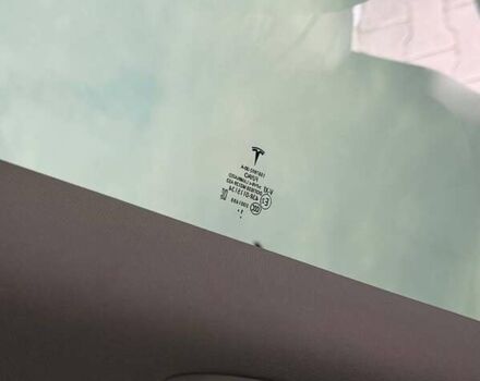 Белый Тесла Модель 3, объемом двигателя 0 л и пробегом 70 тыс. км за 22600 $, фото 38 на Automoto.ua