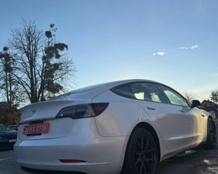 Білий Тесла Модель 3, об'ємом двигуна 0 л та пробігом 95 тис. км за 16800 $, фото 5 на Automoto.ua