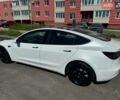 Білий Тесла Модель 3, об'ємом двигуна 0 л та пробігом 41 тис. км за 20700 $, фото 1 на Automoto.ua