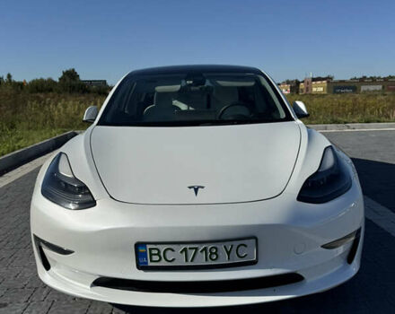 Белый Тесла Модель 3, объемом двигателя 0 л и пробегом 35 тыс. км за 24500 $, фото 10 на Automoto.ua