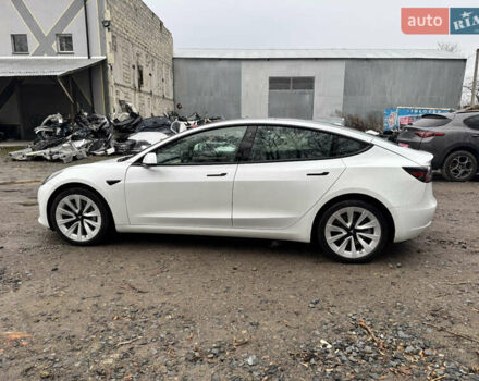 Белый Тесла Модель 3, объемом двигателя 0 л и пробегом 28 тыс. км за 19990 $, фото 6 на Automoto.ua