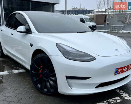 Білий Тесла Модель 3, об'ємом двигуна 0 л та пробігом 5 тис. км за 22500 $, фото 17 на Automoto.ua
