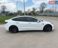 Белый Тесла Модель 3, объемом двигателя 0 л и пробегом 64 тыс. км за 20500 $, фото 7 на Automoto.ua