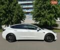 Білий Тесла Модель 3, об'ємом двигуна 0 л та пробігом 21 тис. км за 26195 $, фото 2 на Automoto.ua