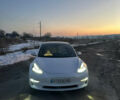 Белый Тесла Модель 3, объемом двигателя 0 л и пробегом 67 тыс. км за 18900 $, фото 4 на Automoto.ua