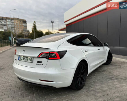 Белый Тесла Модель 3, объемом двигателя 0 л и пробегом 70 тыс. км за 22600 $, фото 18 на Automoto.ua