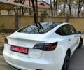 Белый Тесла Модель 3, объемом двигателя 0.32 л и пробегом 32 тыс. км за 22999 $, фото 4 на Automoto.ua