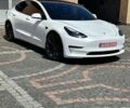 Белый Тесла Модель 3, объемом двигателя 0 л и пробегом 42 тыс. км за 18000 $, фото 1 на Automoto.ua