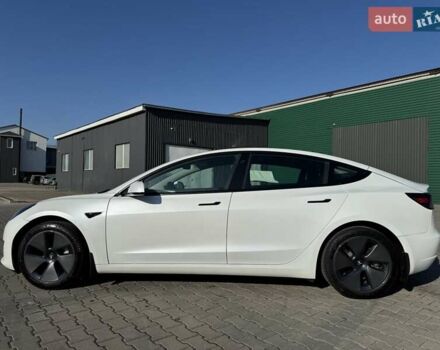 Белый Тесла Модель 3, объемом двигателя 0 л и пробегом 56 тыс. км за 20877 $, фото 18 на Automoto.ua