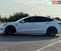 Белый Тесла Модель 3, объемом двигателя 0 л и пробегом 110 тыс. км за 24550 $, фото 10 на Automoto.ua