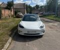Белый Тесла Модель 3, объемом двигателя 0 л и пробегом 100 тыс. км за 22000 $, фото 1 на Automoto.ua